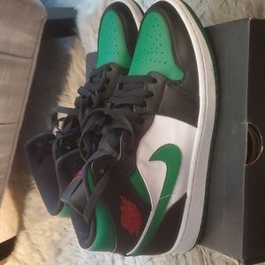 Nike Air Jordan 1 Mid